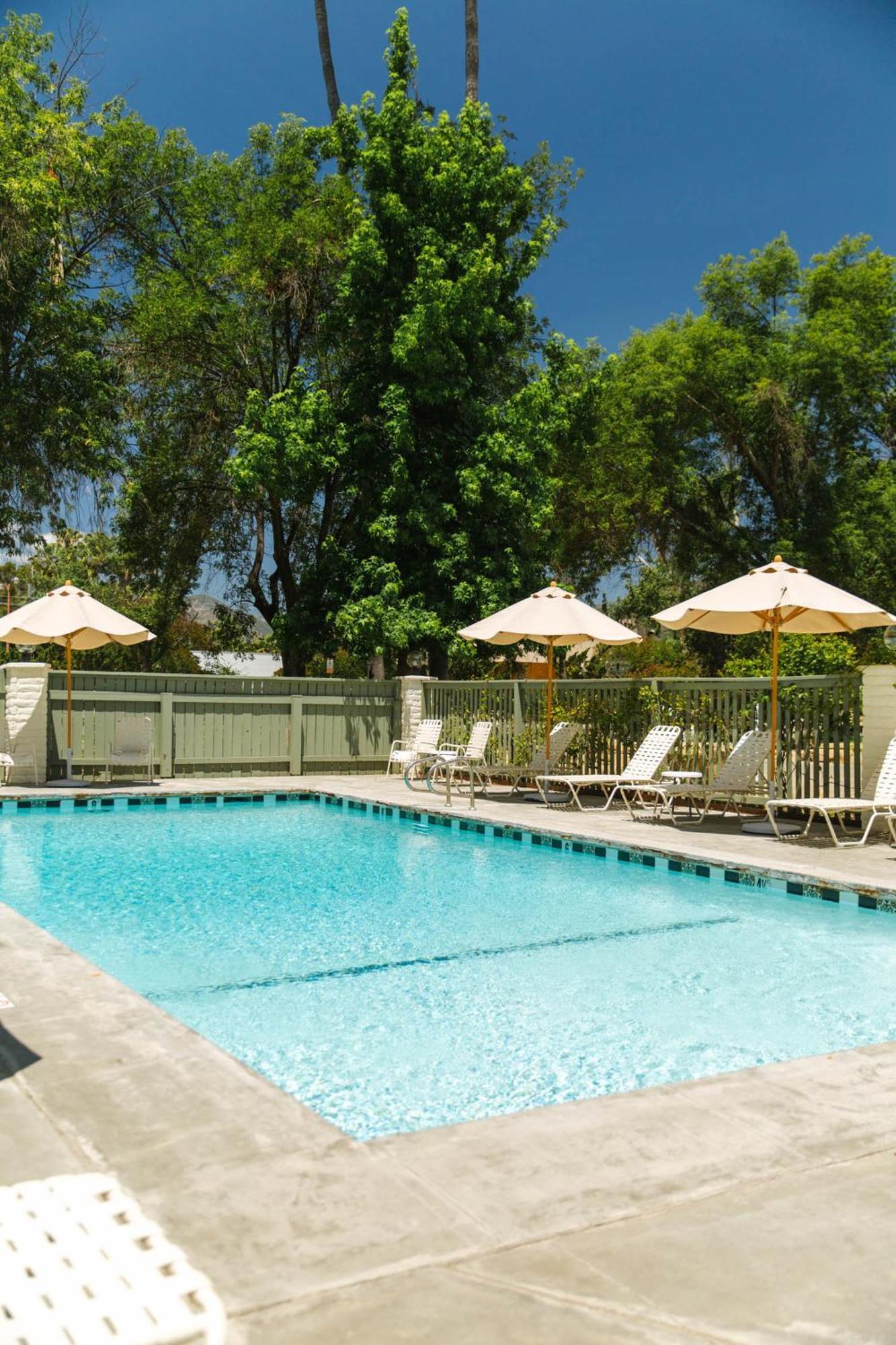 Hummingbird Inn Ojai Exteriör bild
